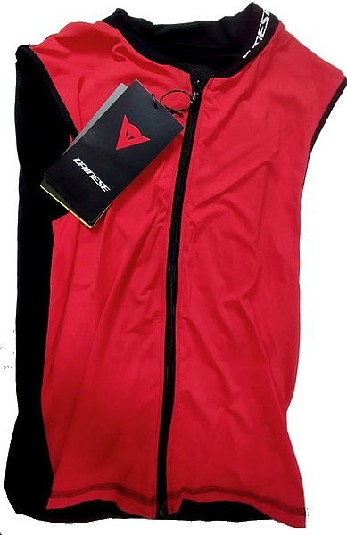 DAINESE  Auxagon Vest black red