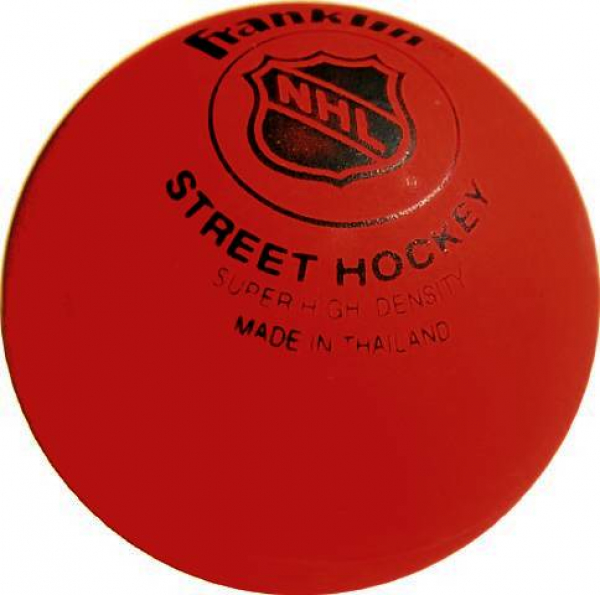 Hockey für heiße Temperaturen Franklin Streethockeyball Super High Density rot 
